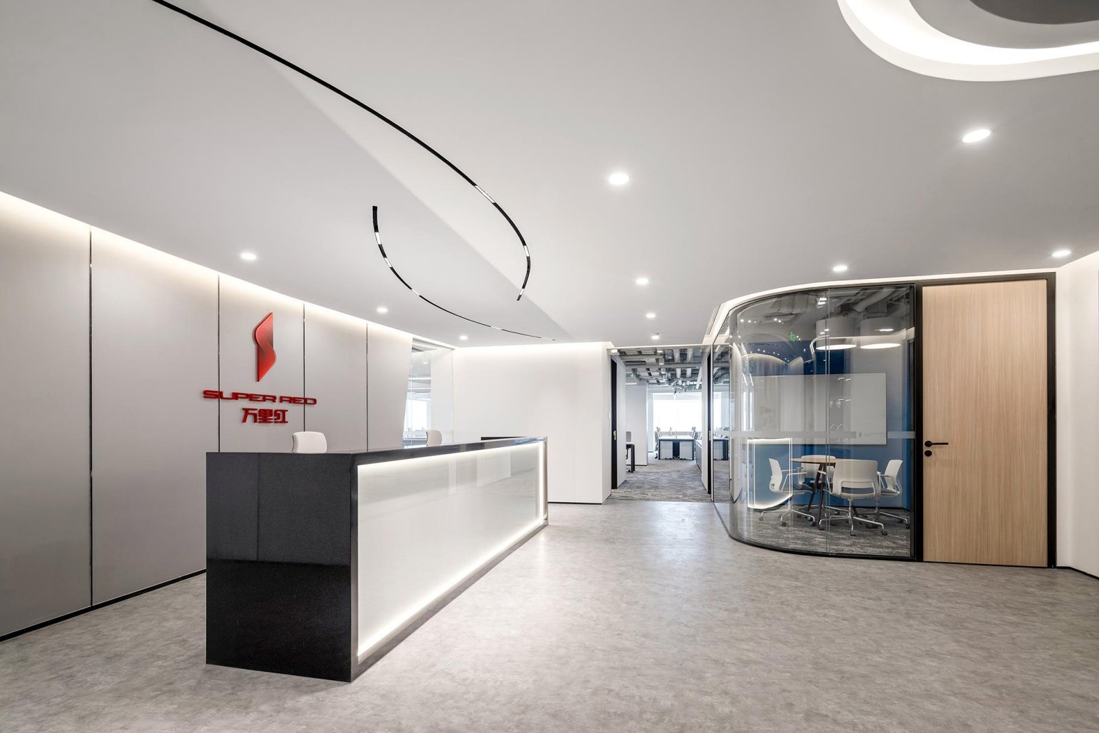 Contemporary office reception